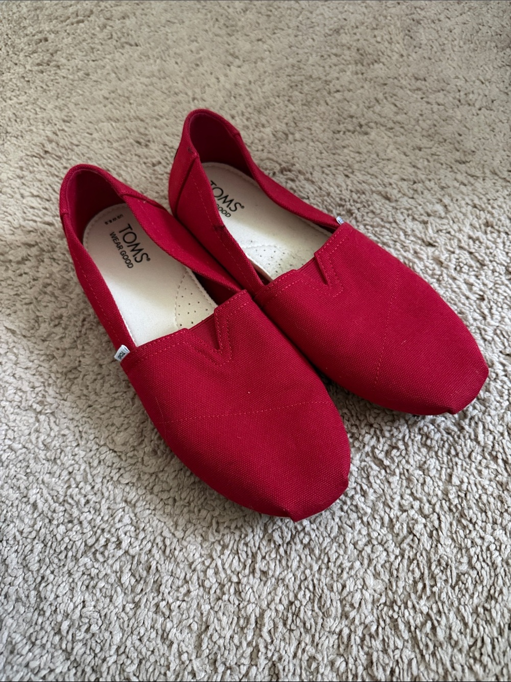 TOMS Women’s Red Canvas Slip-On Moccasins 8.5
